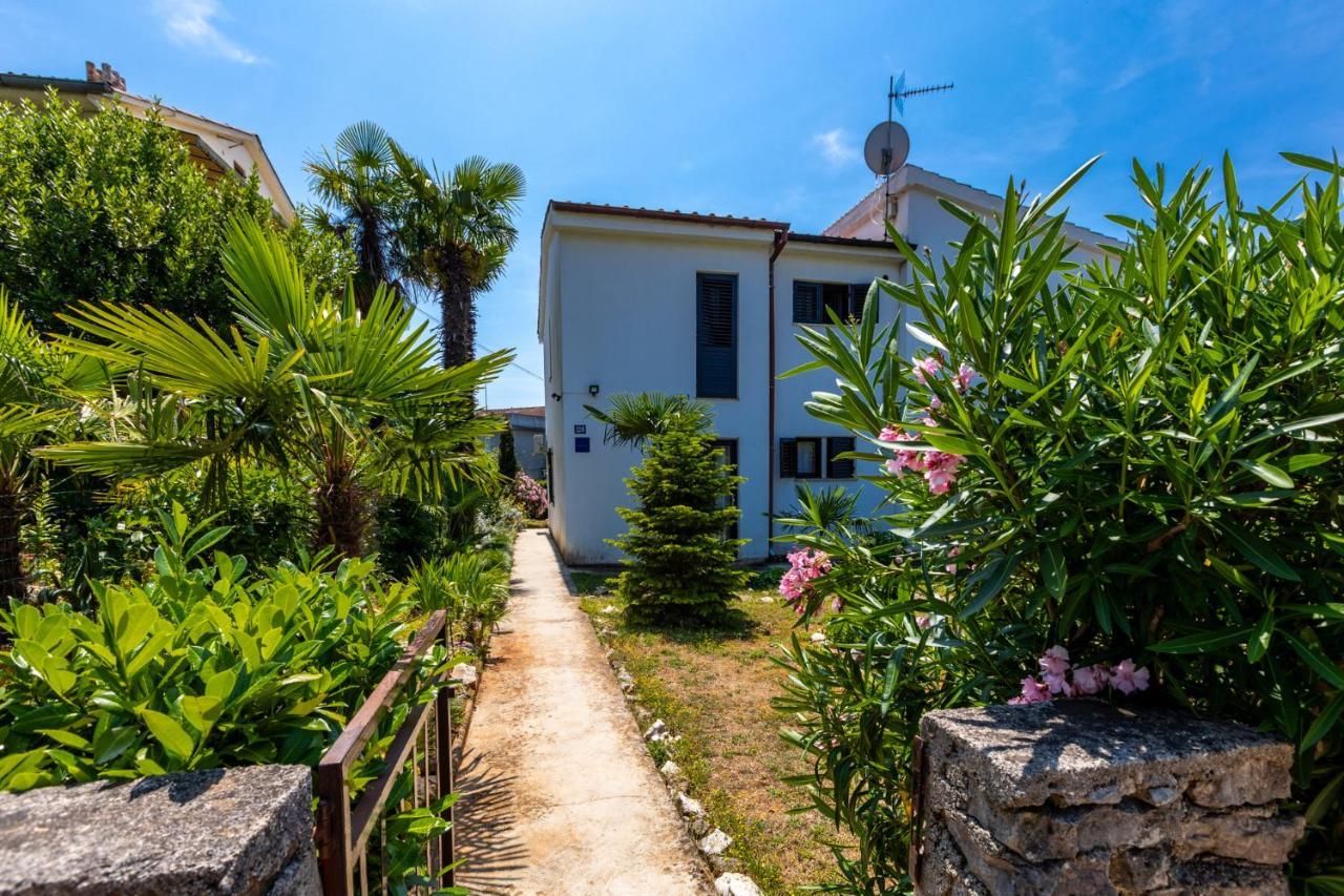 Apartman Kovac Malinska Exterior photo